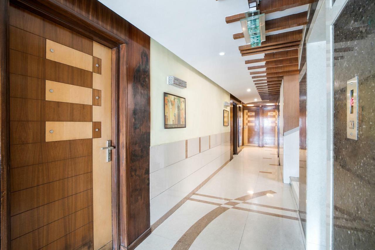 Capital O 978 Marshall The Hotel Ahmedabad Exterior photo